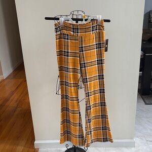 No Boundaries Yellow Plaid Pants
